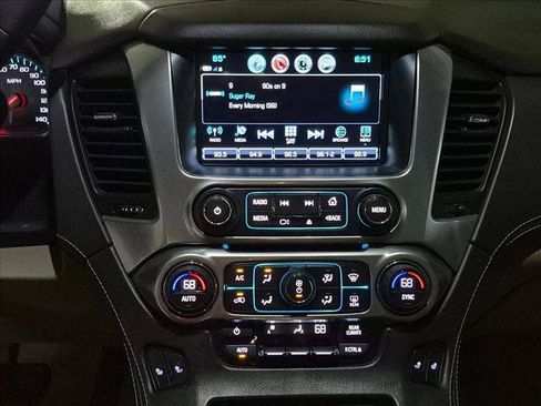 Used 2017 Chevrolet Tahoe LT AWD/4WD image 17
