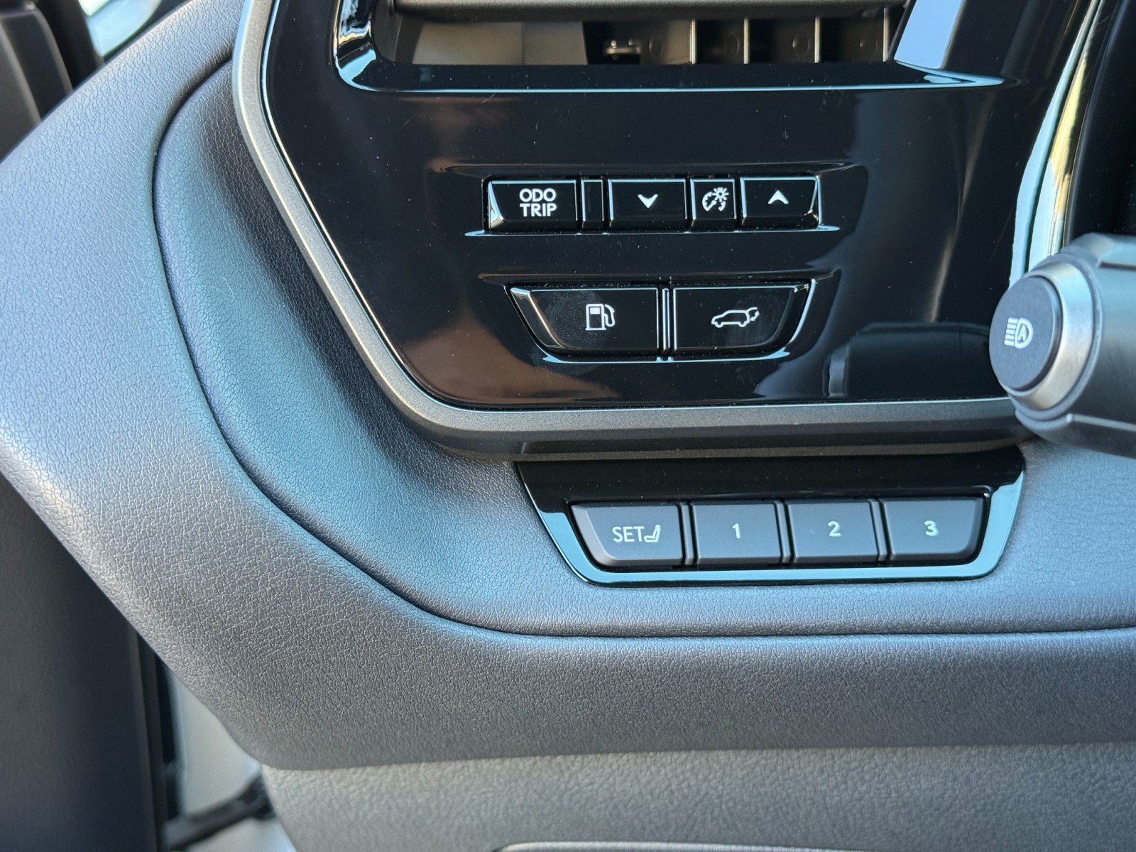 Used 2024 Lexus TX 350 AWD w/ Captains Chair Package image 17