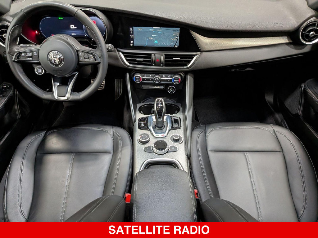 Used 2024 Alfa Romeo Giulia Ti AWD/4WD image 28