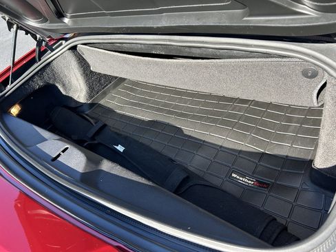 Used 2014 Chevrolet Corvette Z51 w/ 3LT Preferred Equipment Group image 43