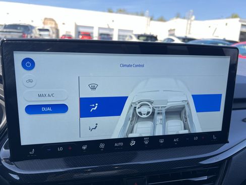 Used 2025 Ford Escape ST-Line w/ Tech Pack #1 image 21