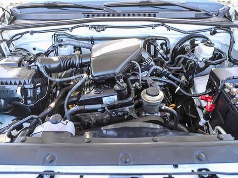 Used 2013 Toyota Tacoma 2WD Regular Cab image 27