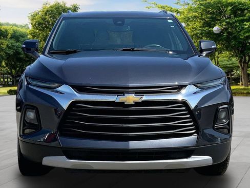 Used 2021 Chevrolet Blazer LT FWD image 2