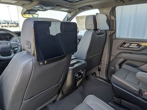 New 2026 GMC Yukon Elevation w/ Elevation Premium Package AWD/4WD image 27