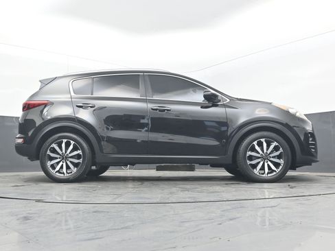 Used 2017 Kia Sportage EX image 28