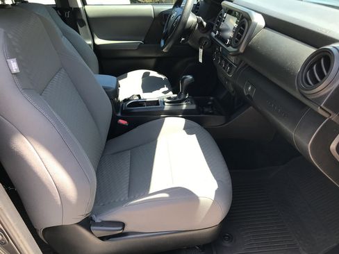 Certified 2023 Toyota Tacoma SR AWD/4WD image 28