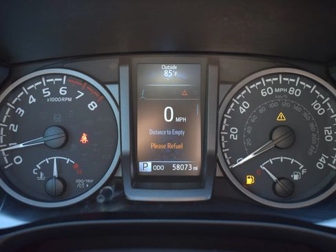 Used 2022 Toyota Tacoma TRD Off-Road w/ TRD Premium Off Road Package AWD/4WD image 53