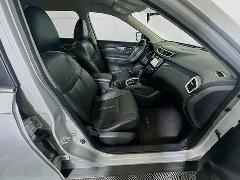 Used 2015 Nissan Rogue SL FWD image 32