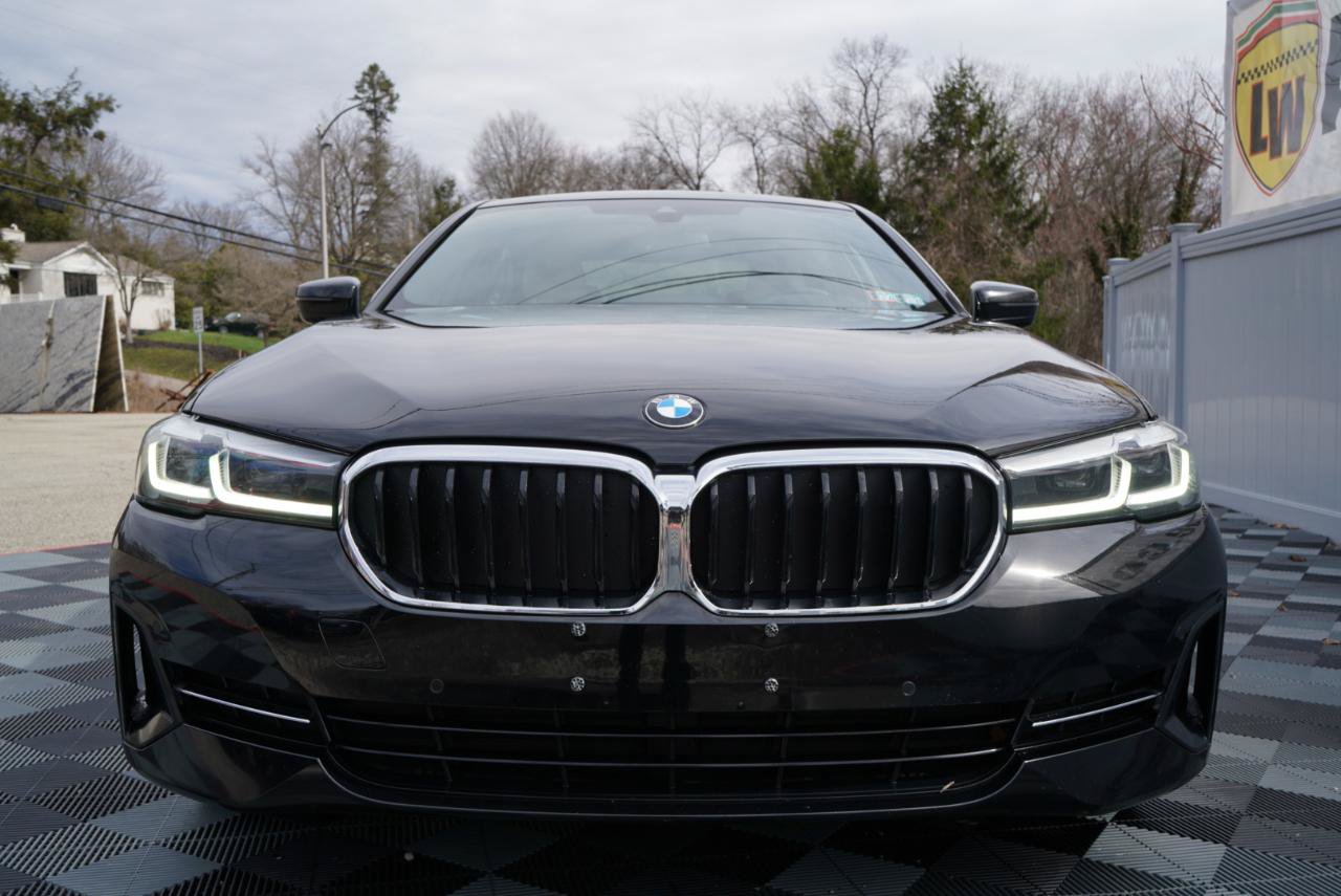 Used 2021 BMW 530i xDrive w/ Convenience Package AWD/4WD image 15
