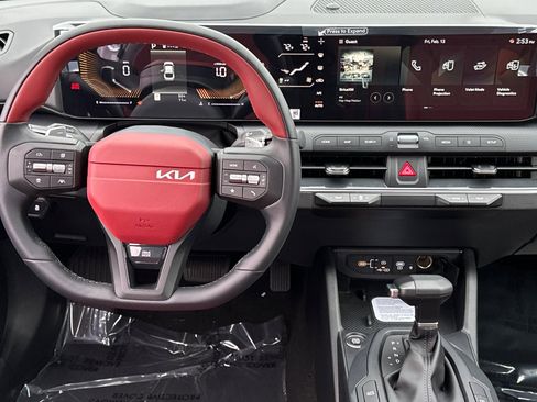 New 2026 Kia K4 GT-Line image 12