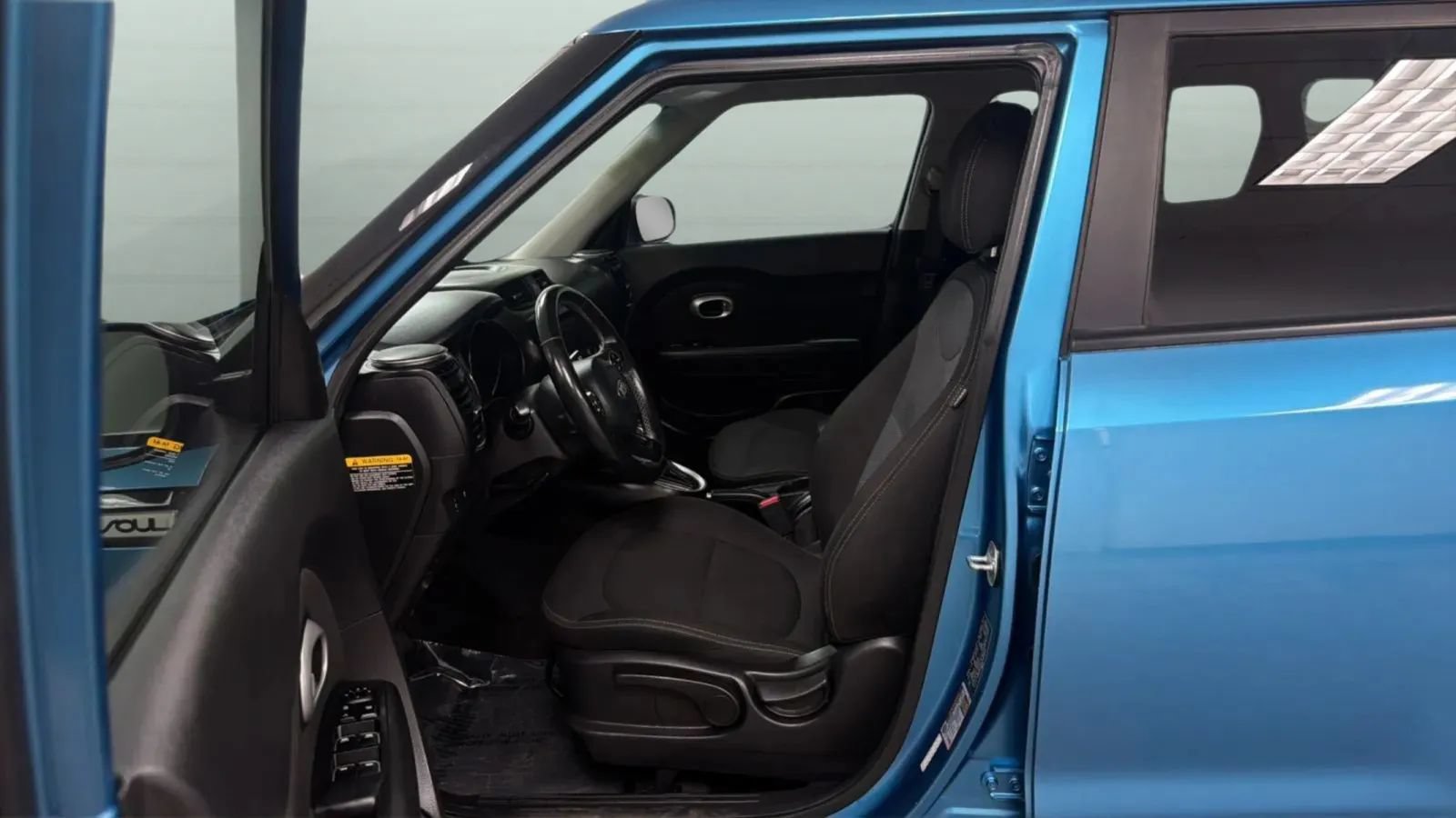 Used 2018 Kia Soul + FWD image 20