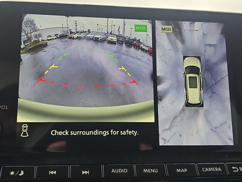 New 2025 Nissan Pathfinder Platinum image 18