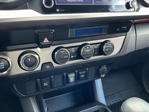 Used 2023 Toyota Tacoma SR5 AWD/4WD image 26