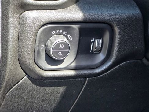 Used 2025 RAM 3500 Tradesman AWD/4WD image 39