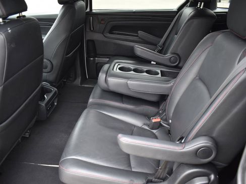 Used 2025 Honda Odyssey Sport-L image 16