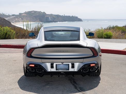 Used 2026 Aston Martin Vanquish image 6