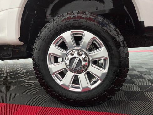 Used 2019 Ford F350 Platinum w/ Platinum Ultimate Package image 93