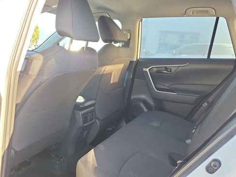 Used 2024 Toyota RAV4 LE image 8