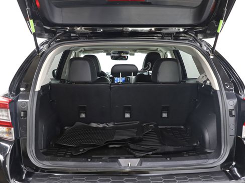 Used 2023 Subaru Crosstrek 2.5i Limited w/ Moonroof Package image 16