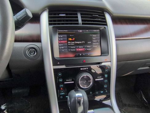 Used 2013 Ford Edge Limited w/ Driver Entry Pkg image 28