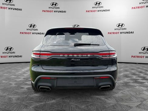 Used 2025 Porsche Macan AWD/4WD image 4