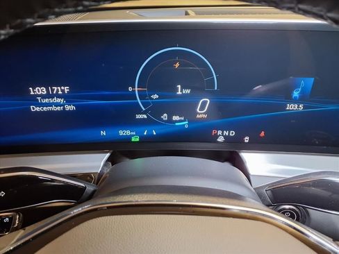 Certified 2025 Cadillac Lyriq Sport RWD image 6