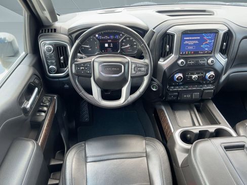 Used 2022 GMC Sierra 3500 Denali image 27