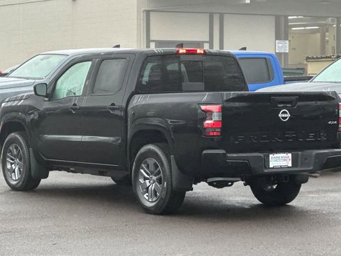 New 2026 Nissan Frontier SV image 6