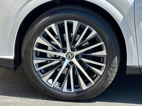 Used 2026 Lexus RX 350 Premium Plus w/ Accessory Package (Z1) FWD image 27