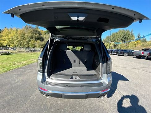 New 2026 Chevrolet Tahoe Premier w/ Sun And Tow Package image 27