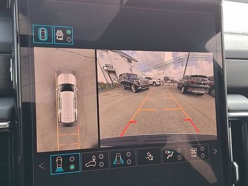 New 2026 GMC Yukon Denali w/ Denali Reserve Package AWD/4WD image 20