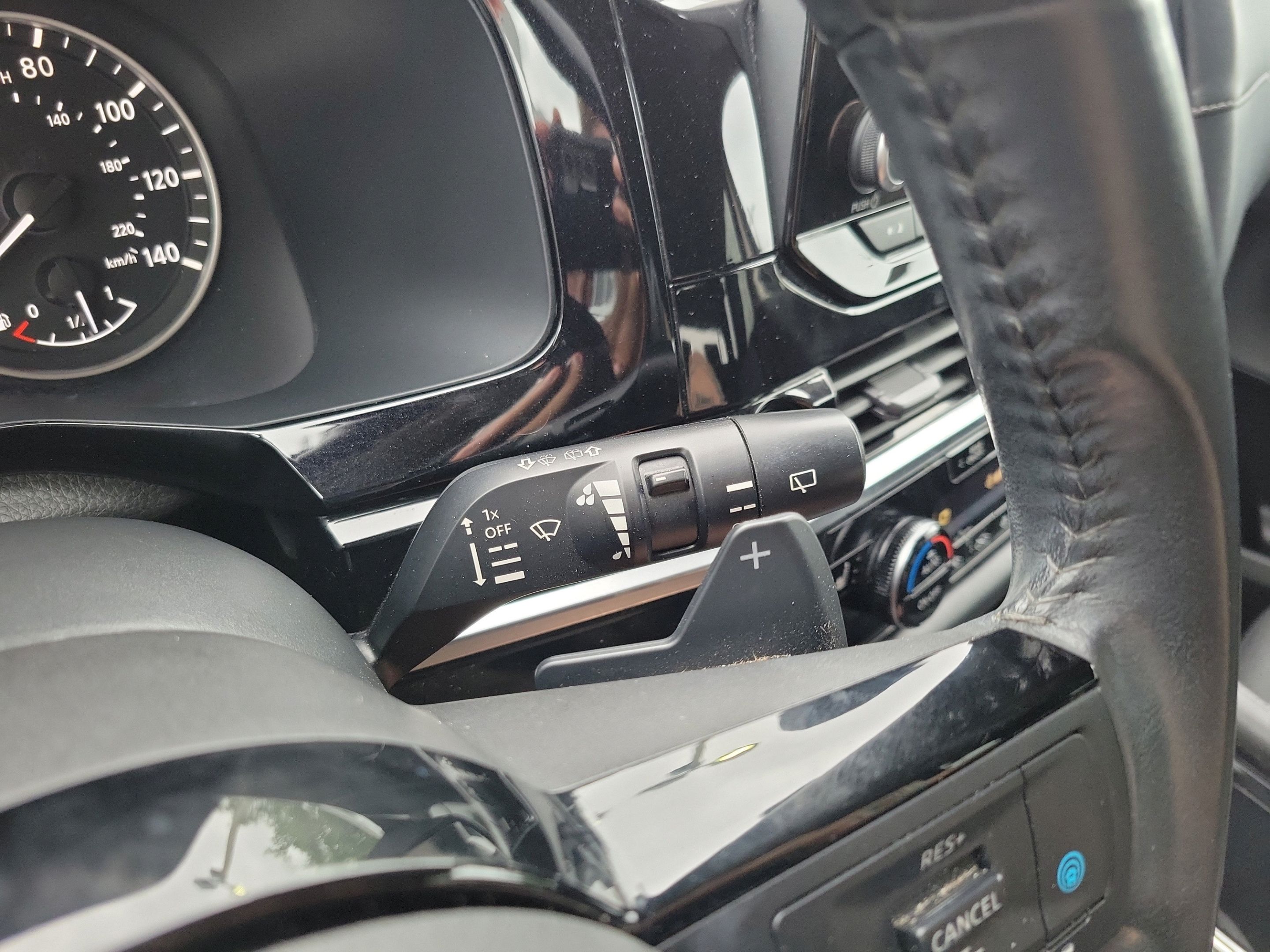 Used 2023 Nissan Pathfinder SV AWD/4WD image 13