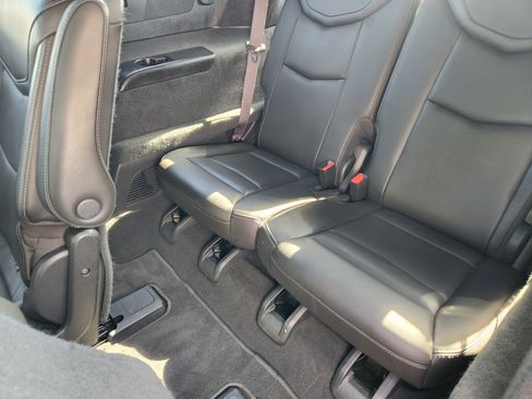 Used 2020 Cadillac XT6 Sport AWD/4WD image 13