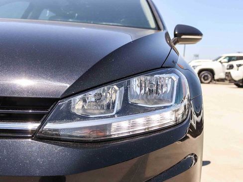 Used 2018 Volkswagen Golf S AWD/4WD image 7