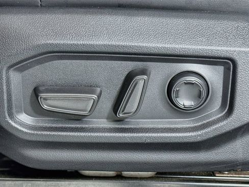 Used 2023 Toyota Tundra Capstone AWD/4WD image 14
