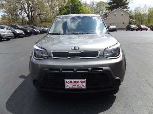 Used 2016 Kia Soul FWD image 2