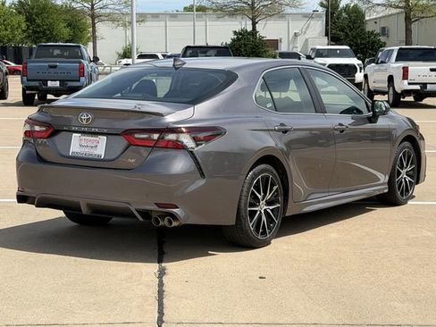 Certified 2024 Toyota Camry SE image 4