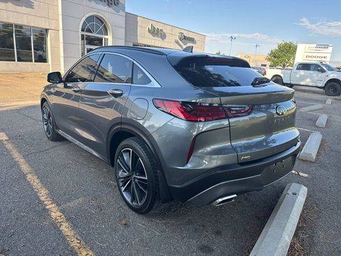 Used 2025 INFINITI QX55 Essential AWD/4WD image 9