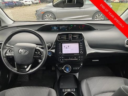 Used 2022 Toyota Prius Prime LE image 15
