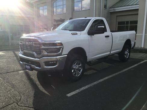 New 2026 RAM 2500 Tradesman image 3