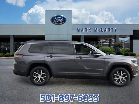 Used 2024 Jeep Grand Cherokee L Limited w/ Luxury Tech Group II AWD/4WD image 6