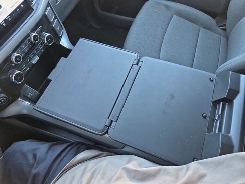 Used 2024 Ford F150 XLT w/ Mobile Office Package image 32