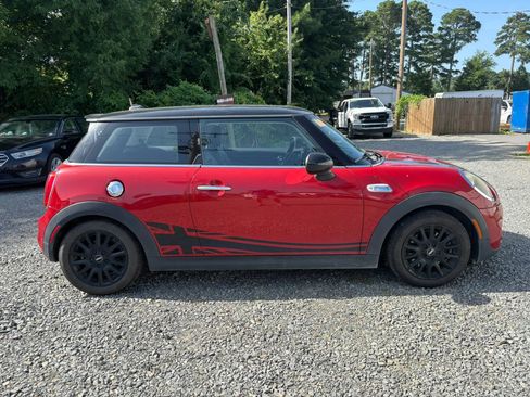 Used 2017 MINI Cooper S FWD image 5
