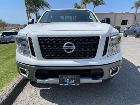 Used 2019 Nissan Titan PRO-4X w/ Pro-4x Utility Package AWD/4WD image 2
