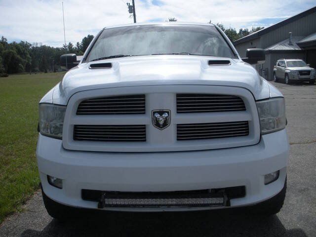 Used 2011 RAM 1500 Sport w/ Sport Premium Group AWD/4WD image 2
