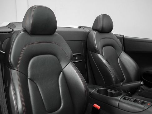 Used 2012 Audi R8 V10 image 35