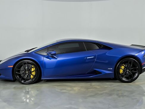 Used 2015 Lamborghini Huracan LP 610-4 AWD/4WD image 7