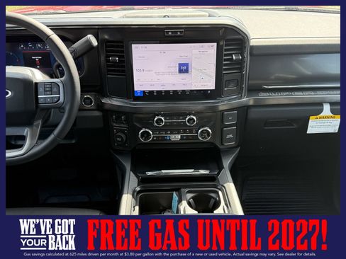 New 2026 Ford F250 Lariat w/ Black Appearance Package AWD/4WD image 12