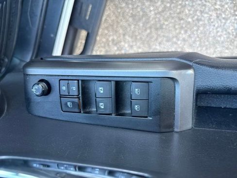 Used 2023 Toyota Tacoma TRD Off-Road w/ Technology Package image 32