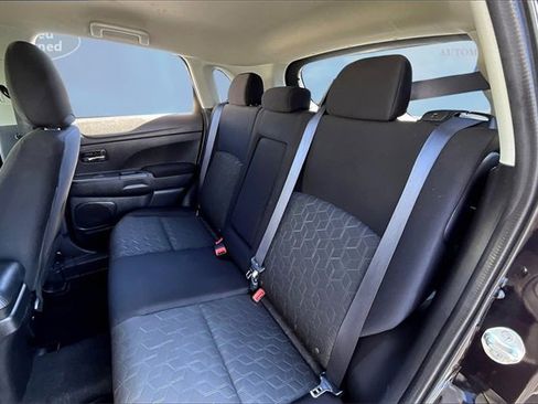 Used 2020 Mitsubishi Outlander Sport ES image 23